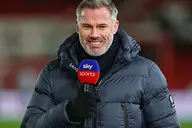 Liverpool w tarapatach. Konate pod ostrzałem Carraghera