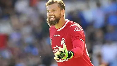 Legia Warszawa wygrywa z Widzewem w doliczonym czasie gry