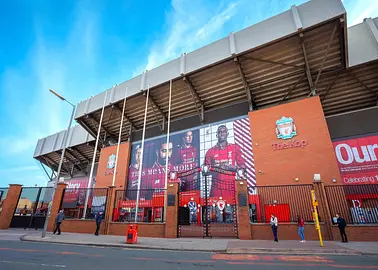 Liverpool intensyfikuje działania w sprawie Frimponga
