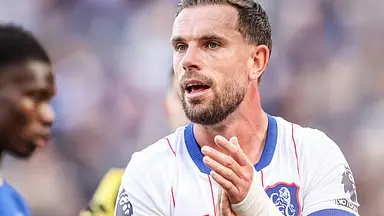 Jordan Henderson zagrał dla Chelsea, ale odruch pozostał. Zabawna scena na Anfield