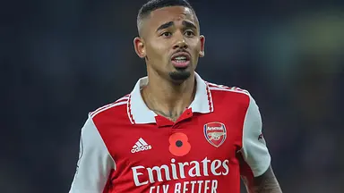 Arsenal triumfuje w Brentford - emocjonujące starcie zakończone zwycięstwem gości!