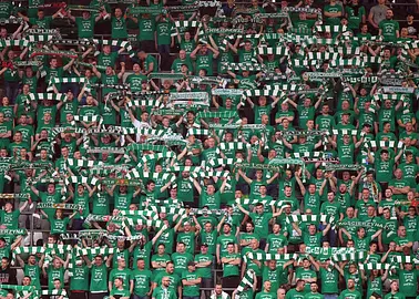 Lechia Gdańsk pokonuje Piasta Gliwice i robi krok w stronę utrzymania [WIDEO]
