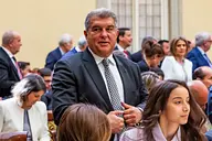 Ferran Torres jest łączony z odejściem z Barcelony. Laporta unikał pytań o jego przyszłość