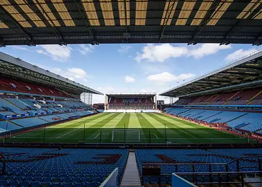 Douglas Luiz powraca do Aston Villa na wypożyczenie