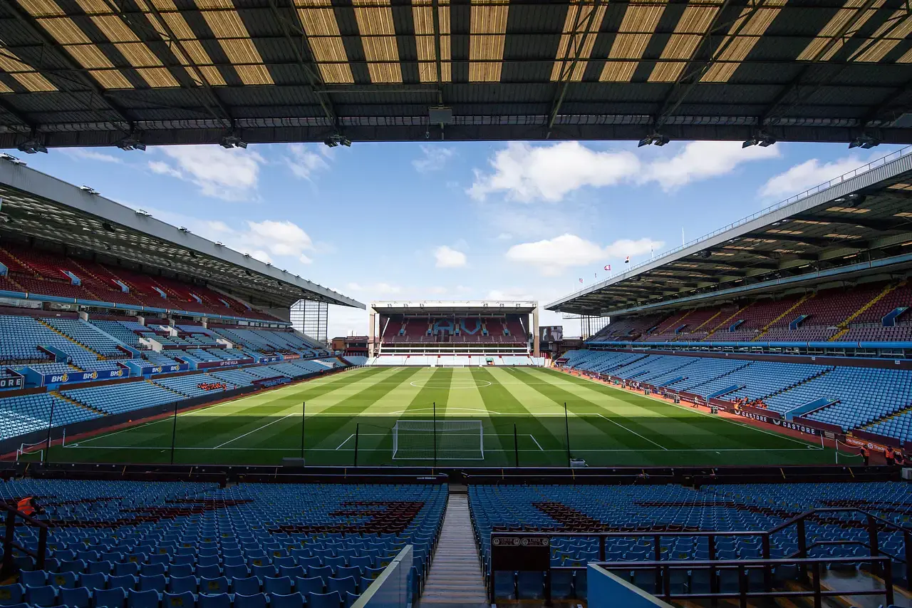 Villa Park