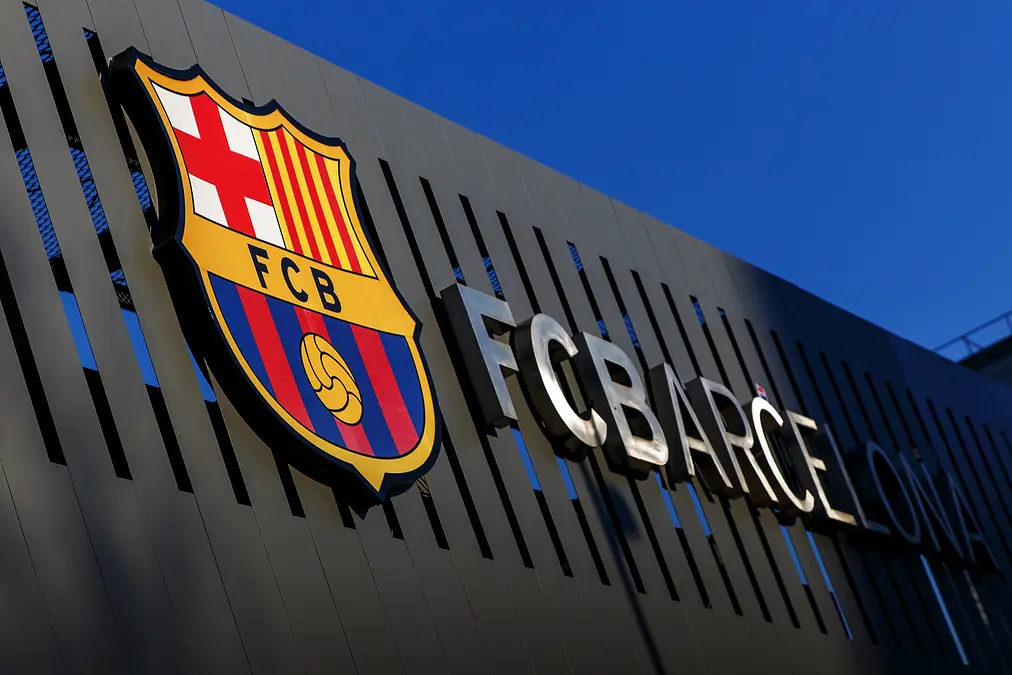 Karim Adeyemi wcześniej wróci do Barcelony. Niemiec zakończył zgrupowanie