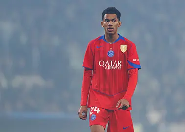 Senny Mayulu z ważną diagnozą. PSG potwierdziło przerwę młodego pomocnika