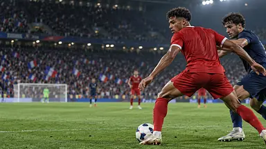 Jeremie Frimpong na celowniku FC Barcelony. Liverpool ustalił cenę