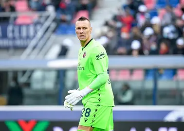 Łukasz Skorupski na bramce w meczu z Francją