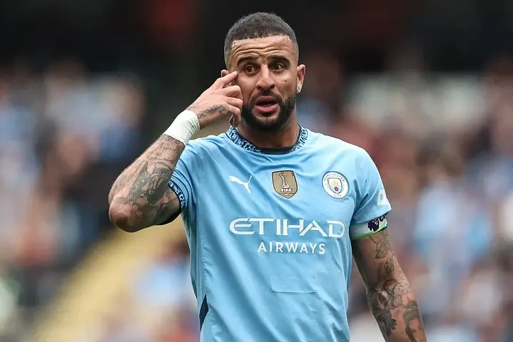 AC Milan rusza po Kyle'a Walkera – Rozmowy w toku