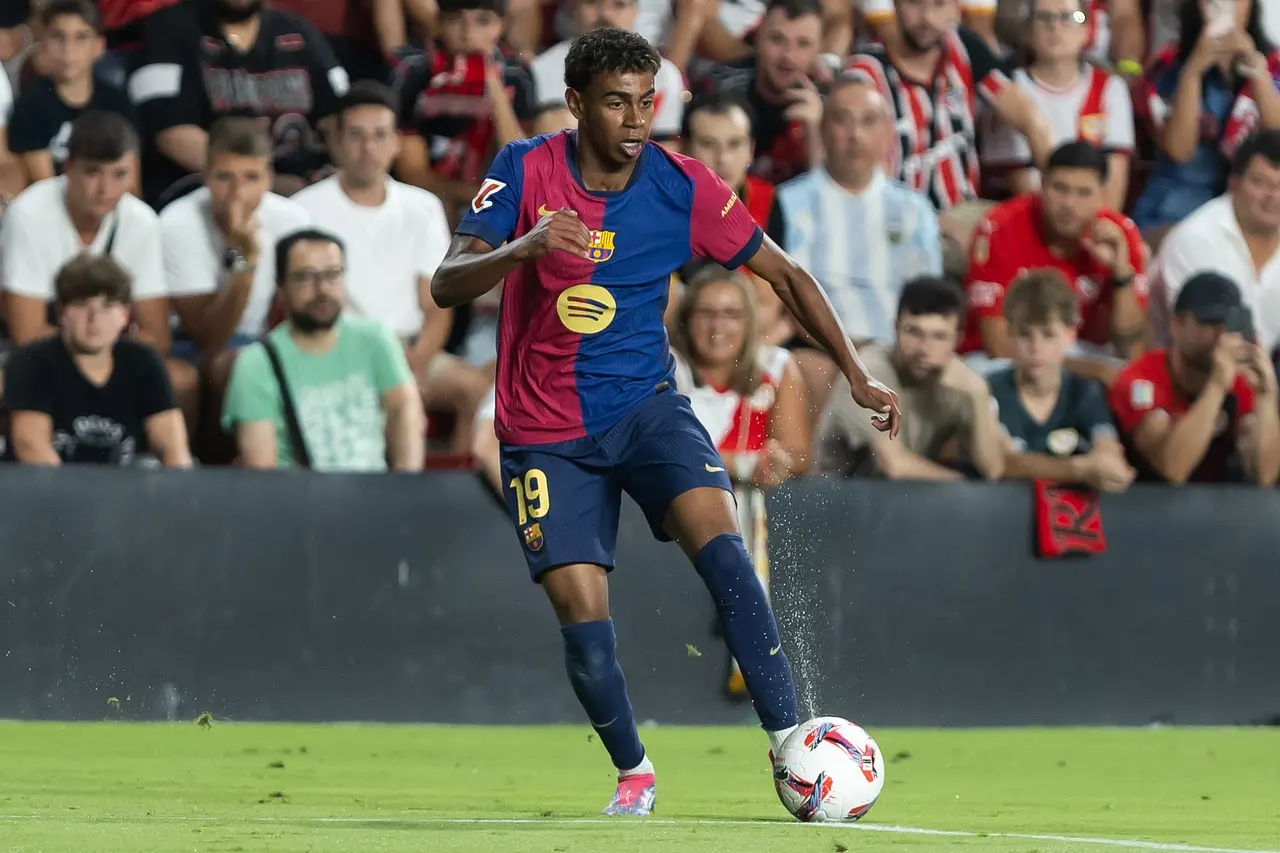 Yamal błysnął, Araujo dobił rywala. Barcelona w półfinale po thrillerze w Albacete