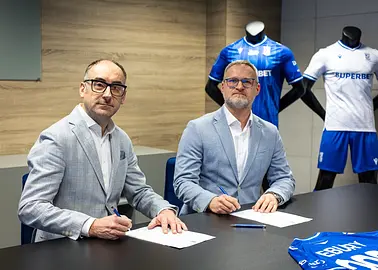 Ebury staje się oficjalnym partnerem fintechowym Lecha Poznań w 10-lecie działalności firmy w Polsce