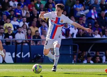 Gavi bliski powrotu na boisko po operacji kolana