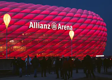 Bayern Monachium monitoruje postępy Nicka Woltemadego, ale transfer jest mało prawdopodobny