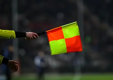 Co to jest spalony? Zasady w piłce nożnej wyjaśnione prostym językiem