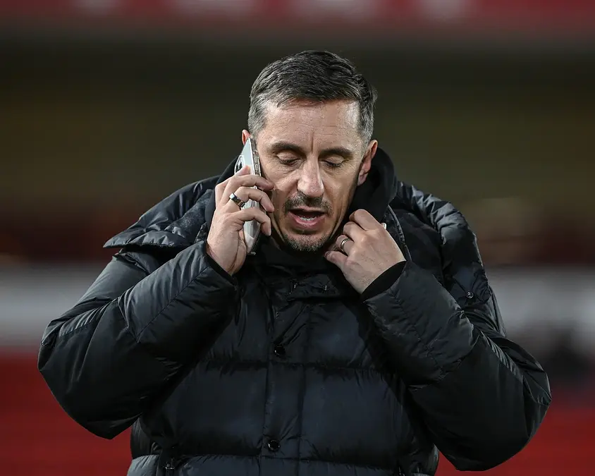 Neville: Arsenal ma plan na PSG. Klucz to pragmatyzm